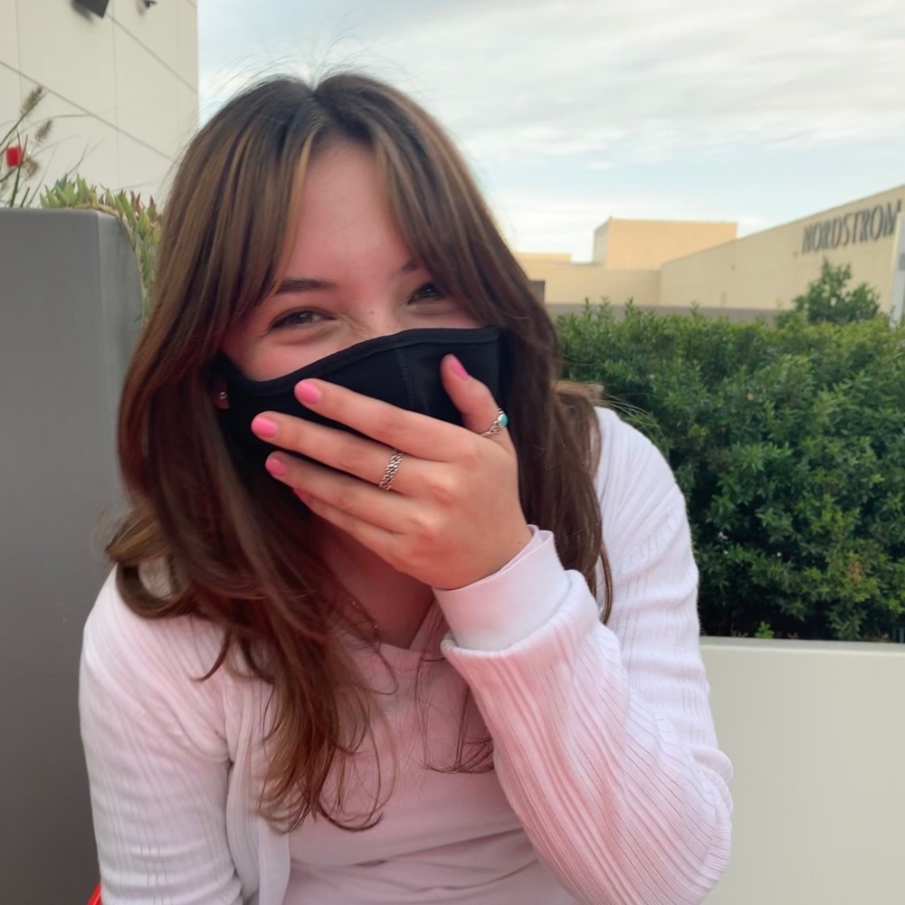 Meet your Posher, Cassie